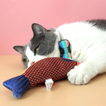 Exciting Squeaky Sea Fish Shape Cat Toy - Plush Catnip Stuffed Fun for Kittens and Cats!