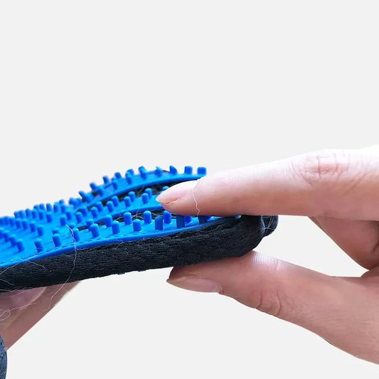 Transform Your Pet's Grooming Routine with the Ultimate Cat Grooming Glove - Deshedding Brush & Massage Tool for Dogs and Cats