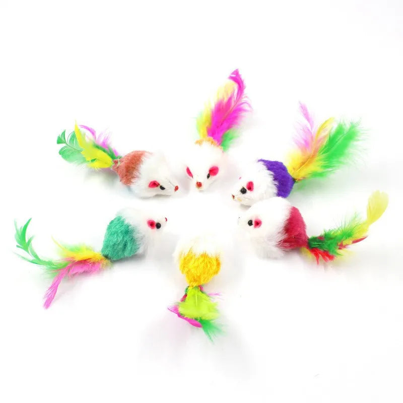 Engaging and Fun Interactive Cat Toy: Soft Fleece Mouse with Colorful Feathers for Endless Playtime!