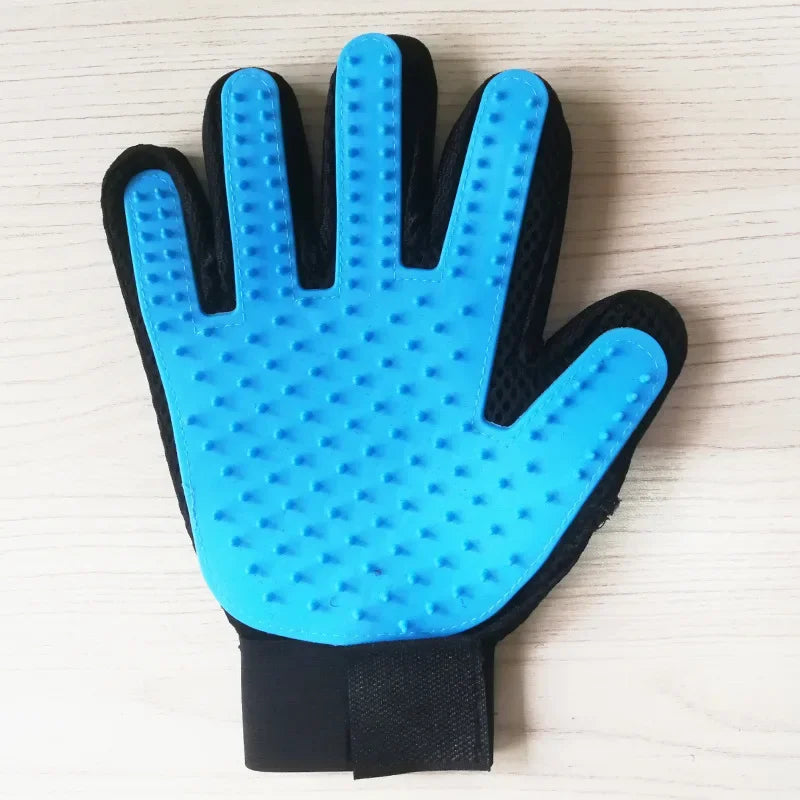 Transform Your Pet's Grooming Routine with the Ultimate Cat Grooming Glove - Deshedding Brush & Massage Tool for Dogs and Cats