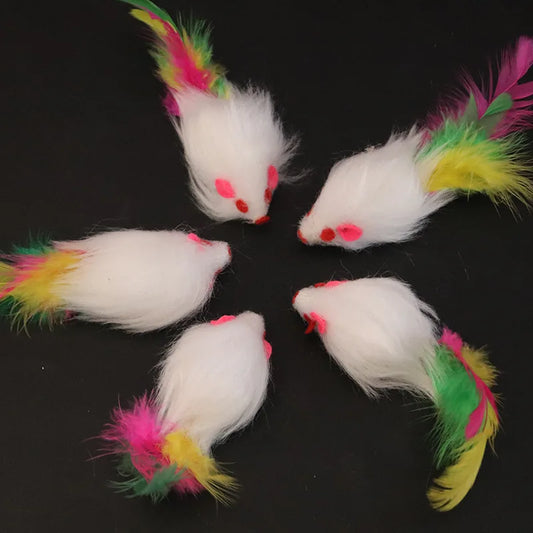 Engaging and Fun Interactive Cat Toy: Soft Fleece Mouse with Colorful Feathers for Endless Playtime!